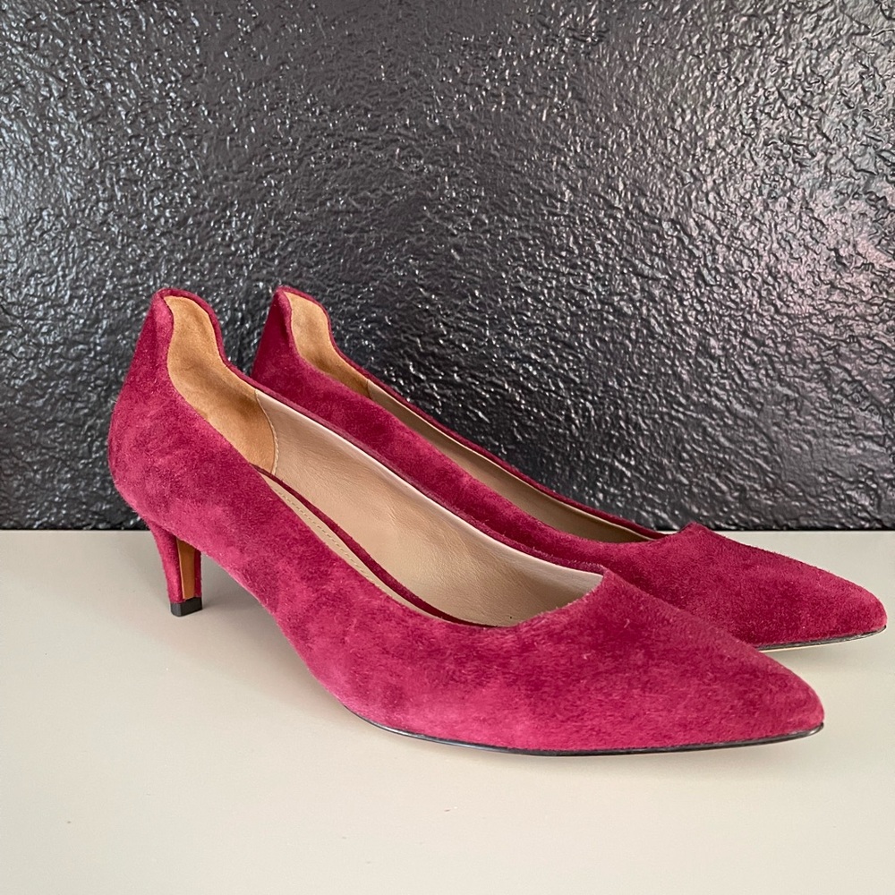 Donald J Pliner Burgundy Suede Pumps Size 8.5